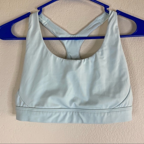 ATHLETA light blue Ultimate sports bra - Picture 5 of 11